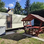 Hébergement de vacances Rakos-patak Camper Garden & Free Parking *