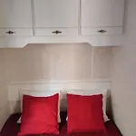 Rakos-patak Camper Garden & Free Parking Hébergement de vacances *