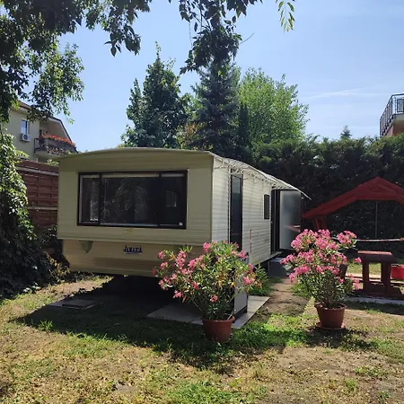 Rákos-patak Camper Garden&free Parking