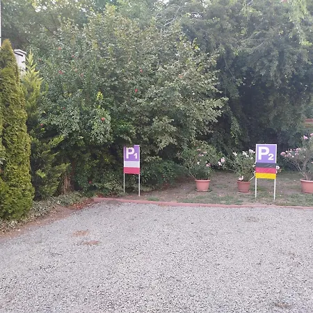 Rakos-patak Camper Garden & Free Parking * Budapesta