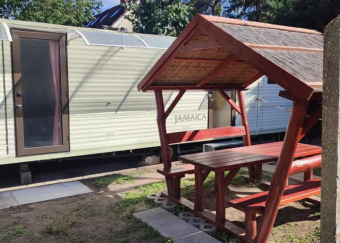 Rakos-Patak Camper Home Garden & Free Parking * ブダペスト