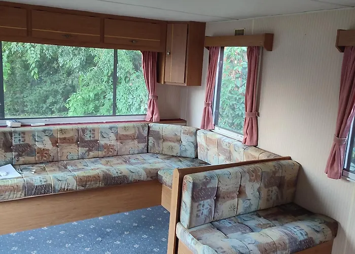 Rakos-patak Camper Garden & Free Parking Vakantiehuis