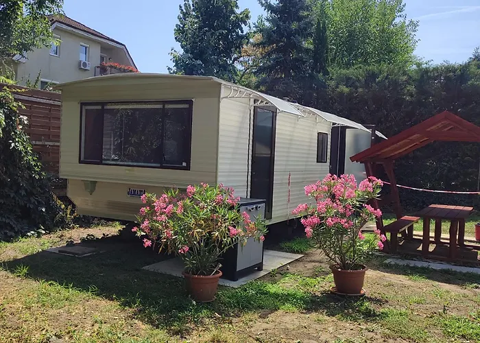 別荘 Rakos-Patak Camper Home Garden & Free Parking ブダペスト